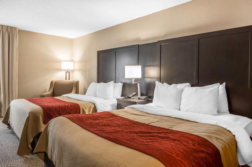 Comfort Inn & Suites Atlanta-Smyrna Bagian luar foto