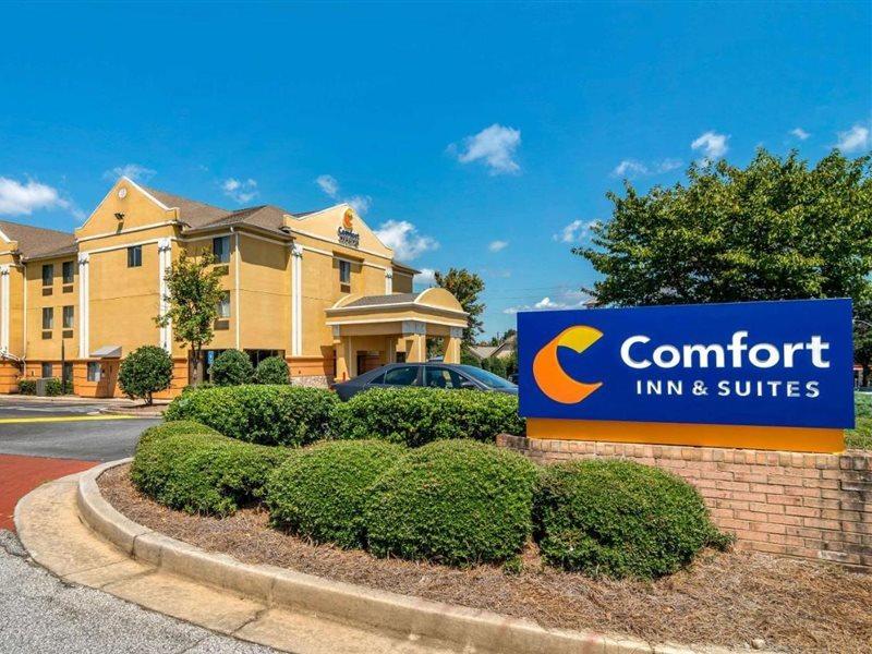 Comfort Inn & Suites Atlanta-Smyrna Bagian luar foto