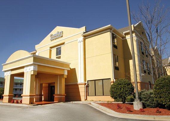 Comfort Inn & Suites Atlanta-Smyrna Bagian luar foto