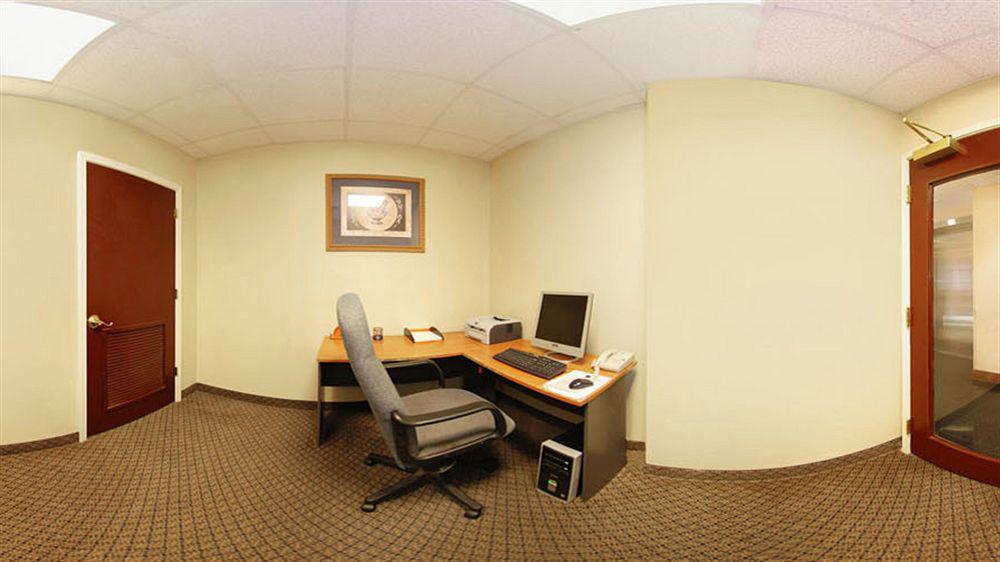 Comfort Inn & Suites Atlanta-Smyrna Bagian luar foto